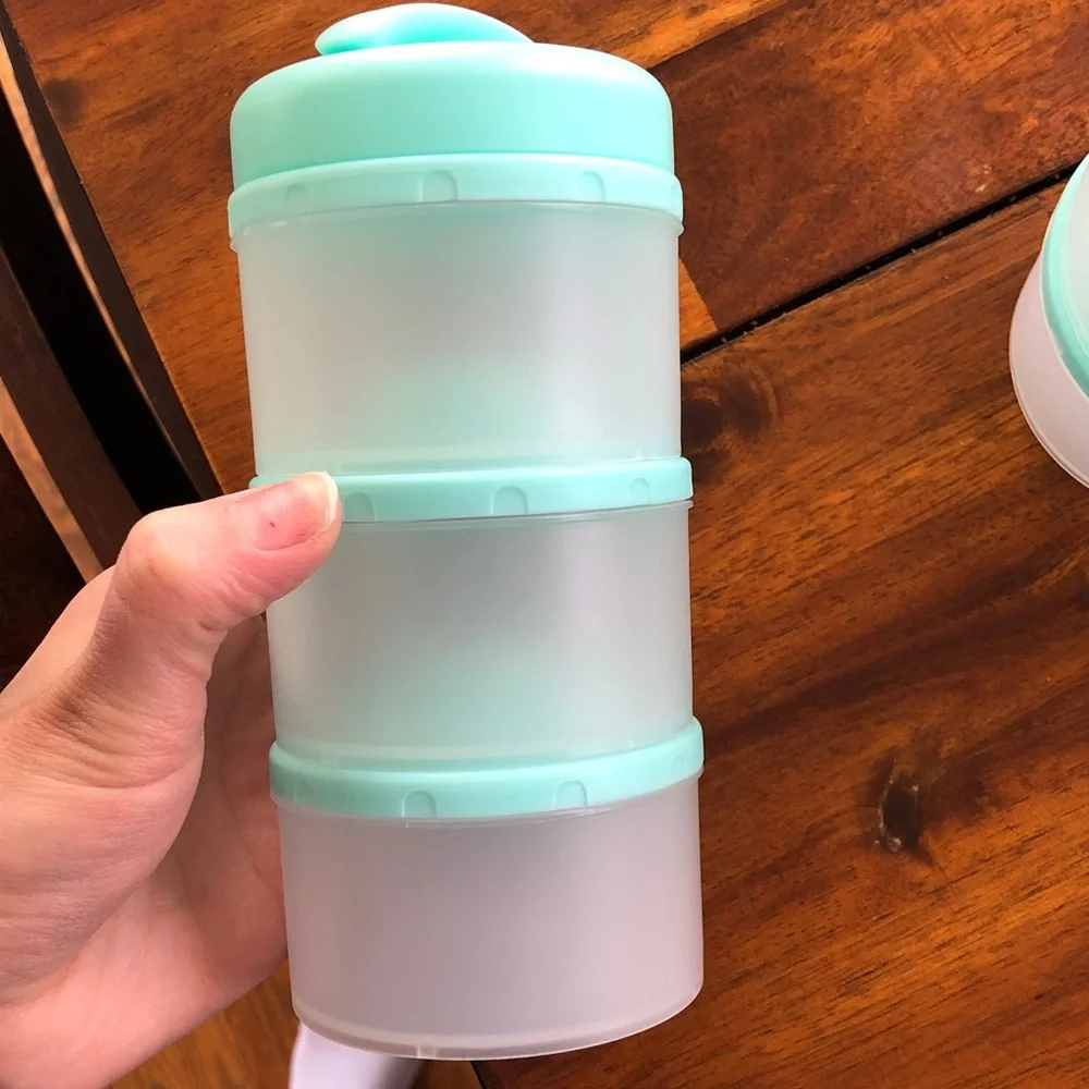 2-Pack Stackable Travel Formula Case - Picture 2 of 3